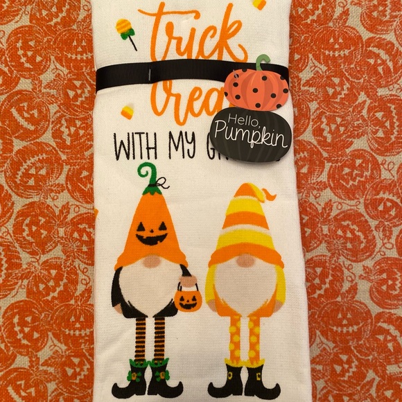 Halloween Gnome Kitchen Towels Set Of 2, Trick Or Treat With My Gnomies Towels - Picture 16 of 16